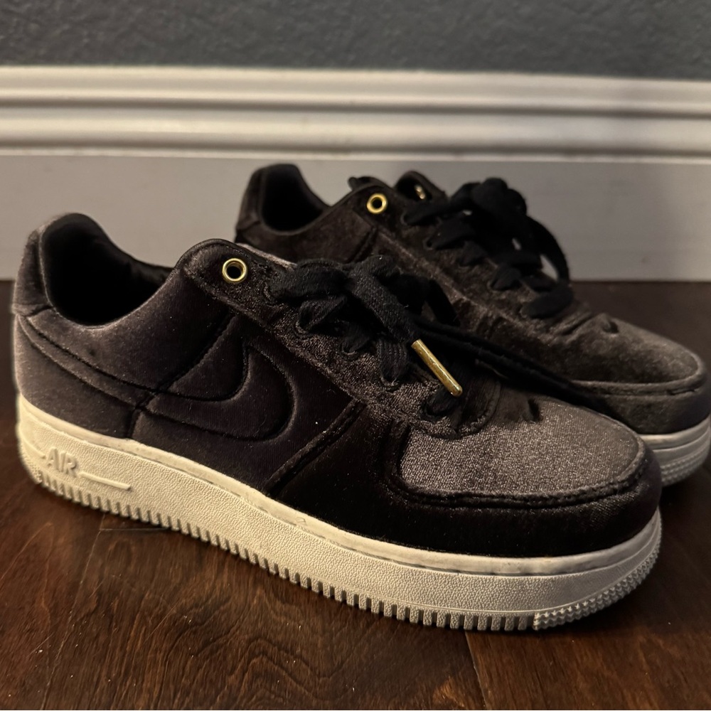 Nike Air Force 1 Low Premium 3 Velour Black